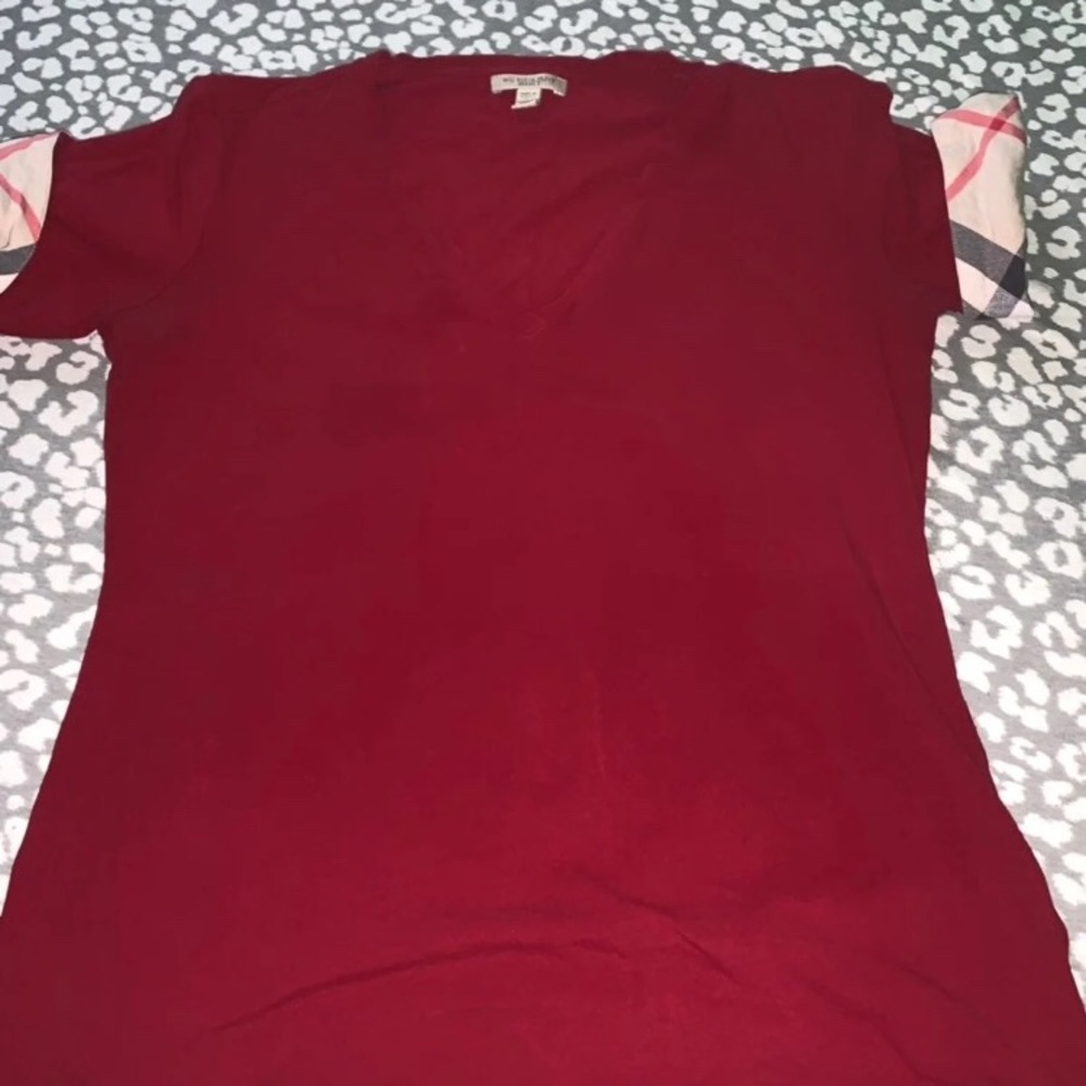 Burberry t-shirt